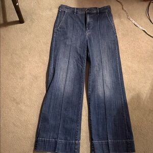 WHBM Extra Highrise Wide Leg Trouser Everyday Soft Jeans size 6